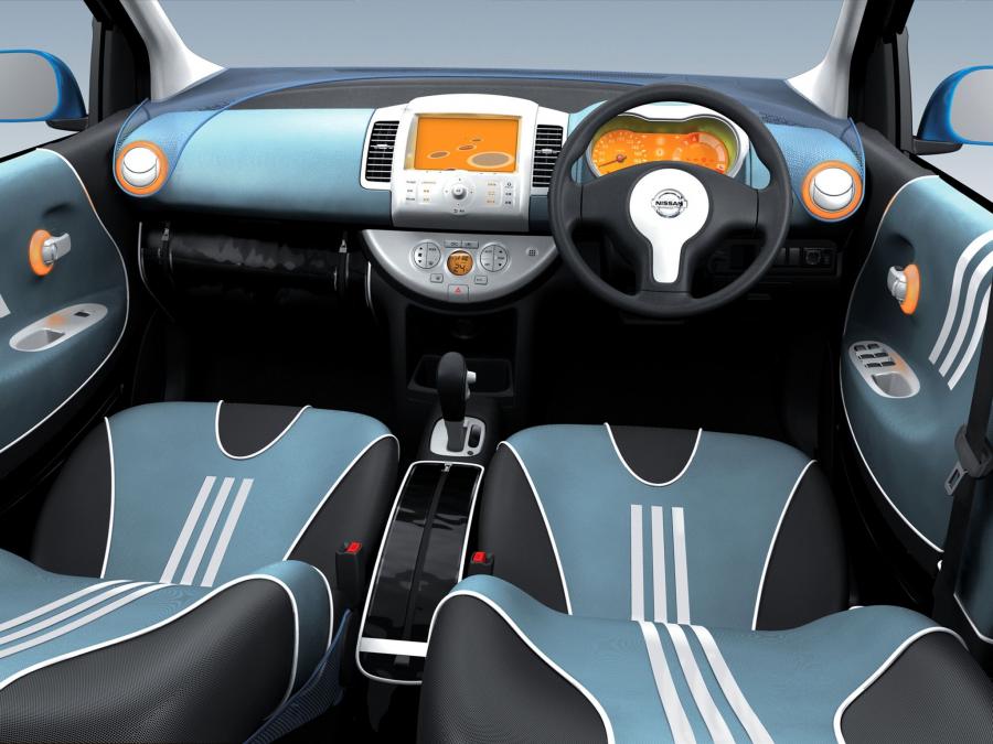  Nissan Note Inspired by Adidas 2005 года  (фото 5 из 14)
